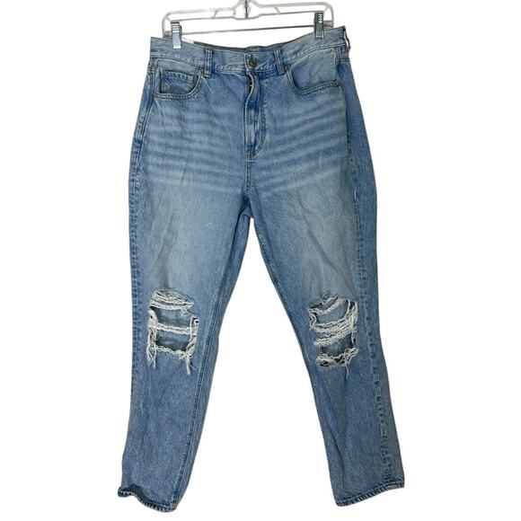 American Eagle Light Blue Wash Distressed Straight Leg Mom Jeans Pants Size 12 - Picture 1 of 10